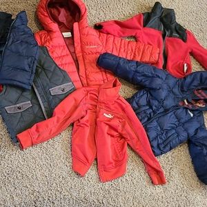 7 jackets! Columbia Puma North Face Oshkosh UNIQLO